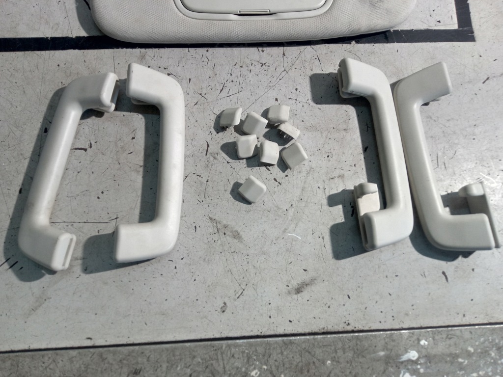 фото №2, Ford mondeo mk5 козырёк козырёк ручка кронштейн