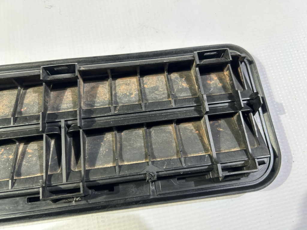 Решётка вентиляционная декомпрессионная ford f150 f-150 2009- Киев
