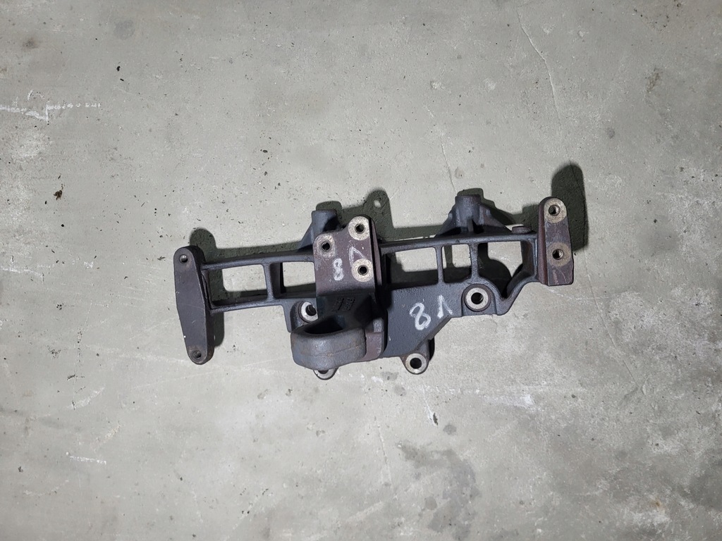 фото №1, Кронштейн кронштейн кронштейн генератора scania r v8 1504819