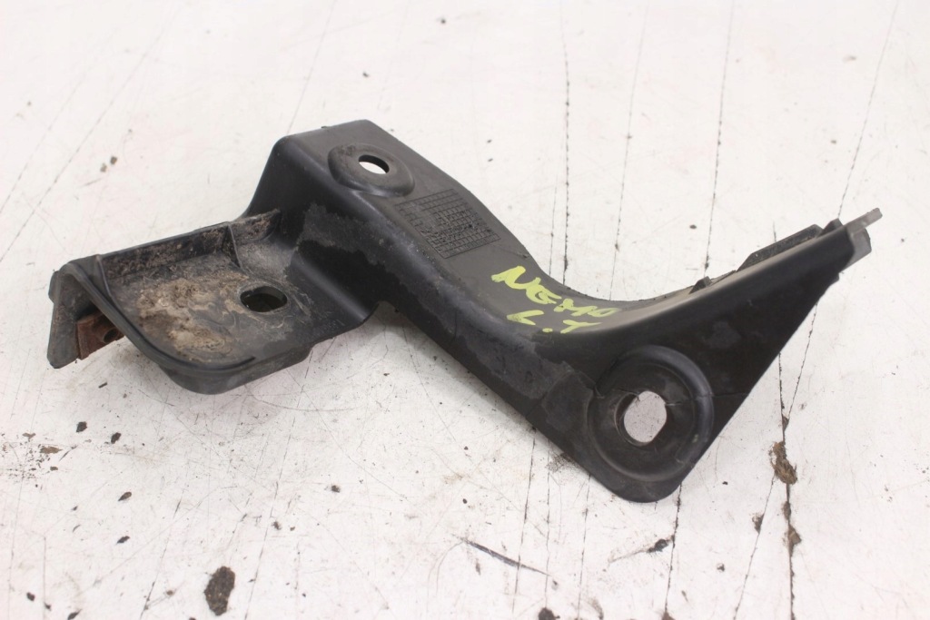 Купити Напрямна бампера лівий задня citroen nemo