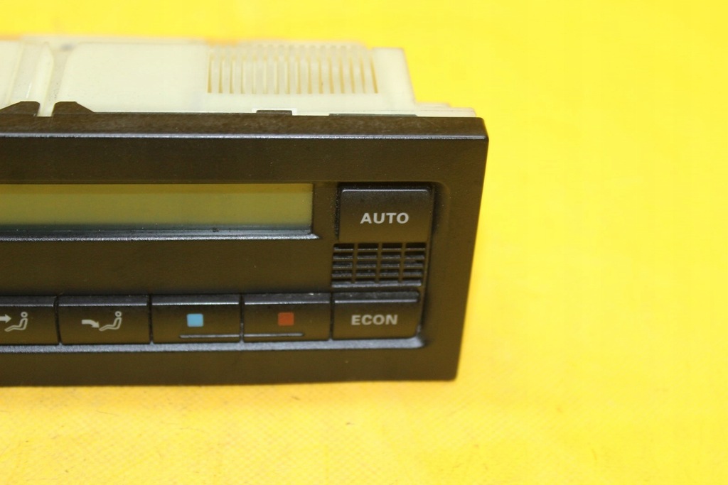 фото №7, Панель кондиционера a4 b5 passat b5 3b1907044a