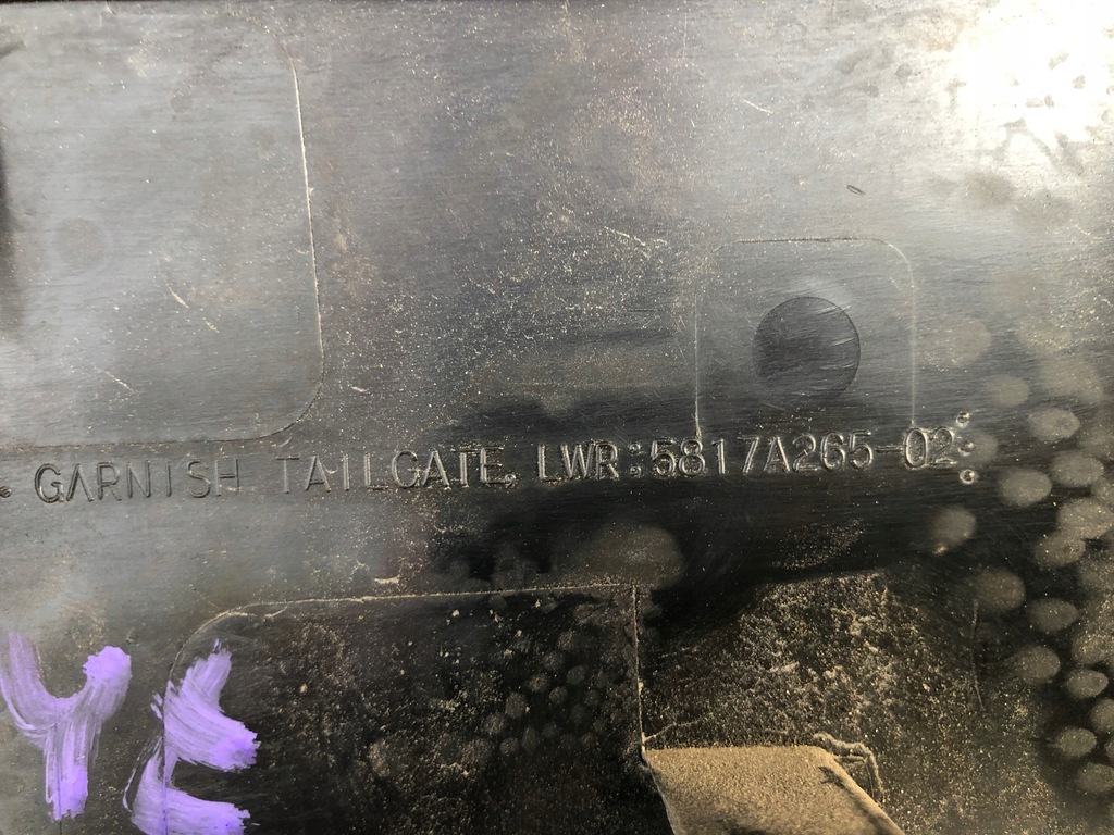 фото №10, Mitsubishi outlander 3 lift молдинг крышки задняя