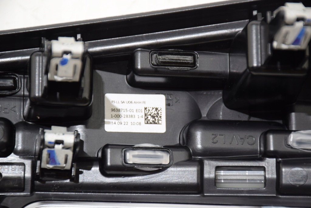 фото №16, Bmw x1 u11 x2 u10 2 u06 молдинг декоративная декоративная dekor панели приборной панели