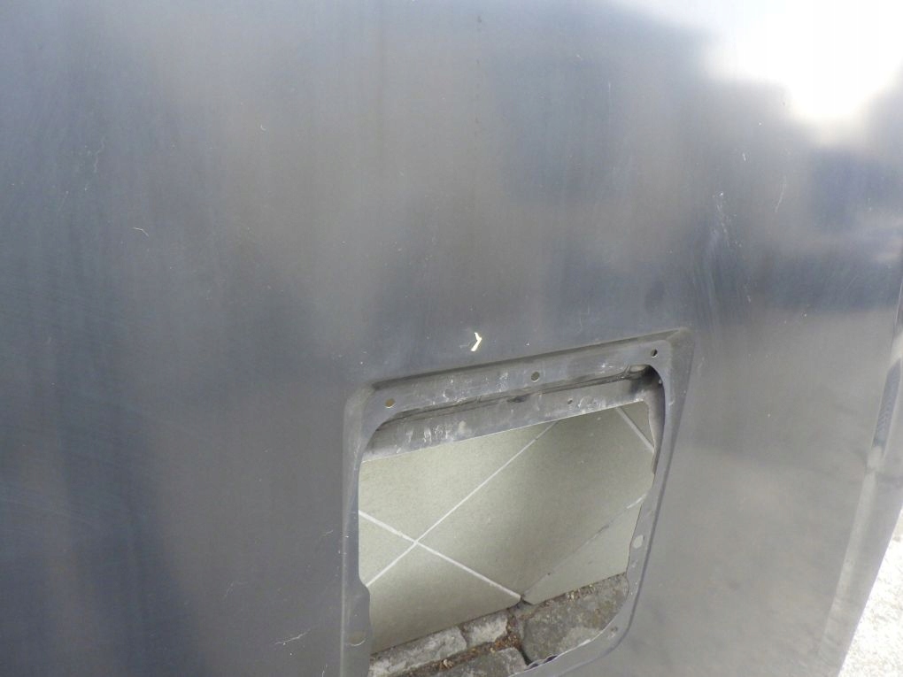 Toyota hilux viii 2005- капот Оригинал