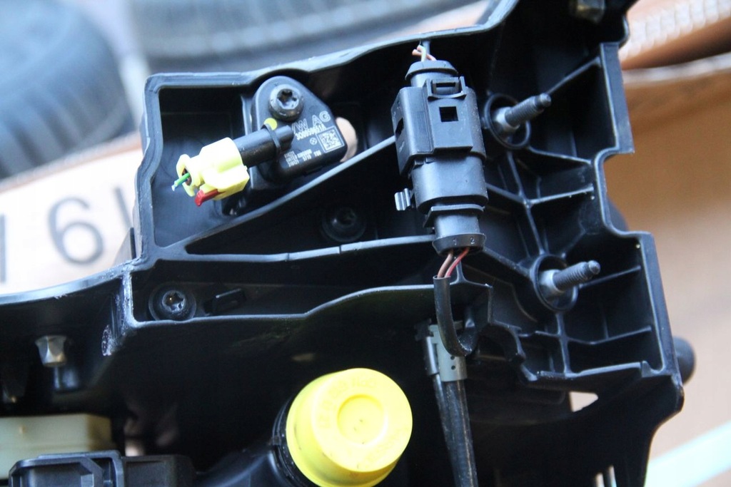 фото №9, Pas передний радиатор вентилятор комплект vw arteon r 2.0 benz 215 kw new