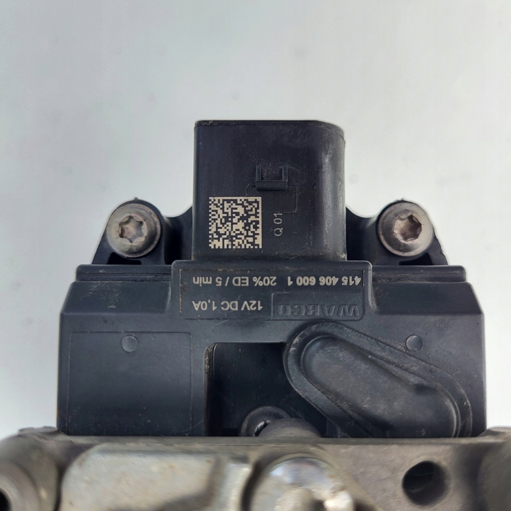 Купити Компресор насос підвіска 26071716 443020303 tesla model s 17r