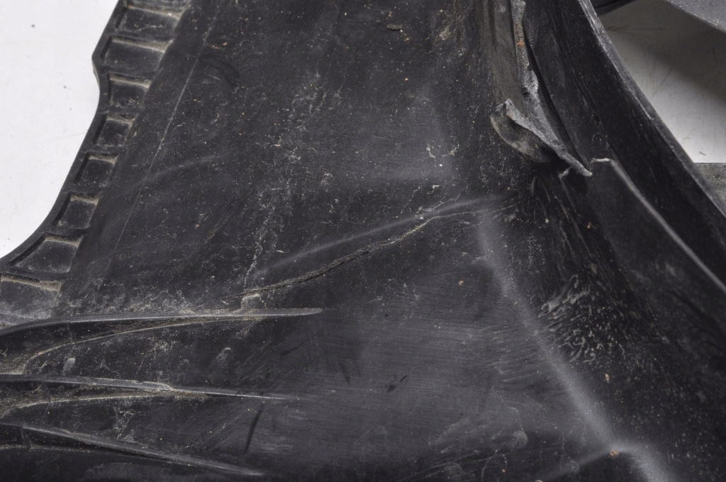 Mercedes w204 3.0 вентилятор радиатора a2045400788 a2049066802 Недорого