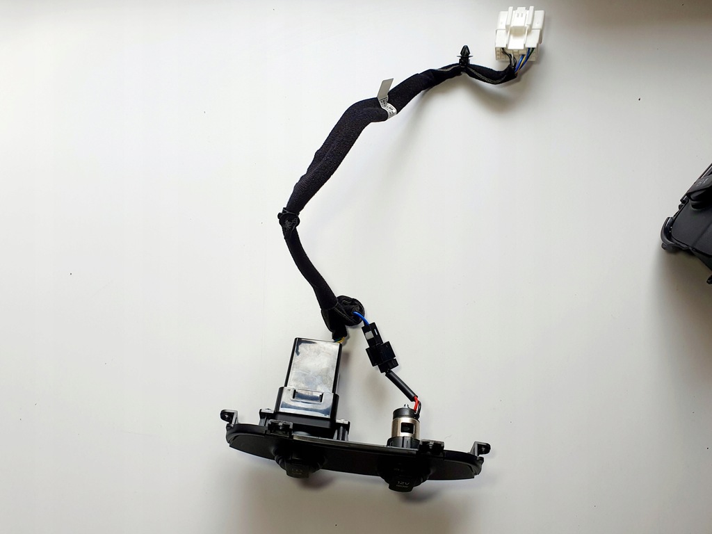 фото №5, Разъём зарядки usb 12v 180w kia sorento iii 15-