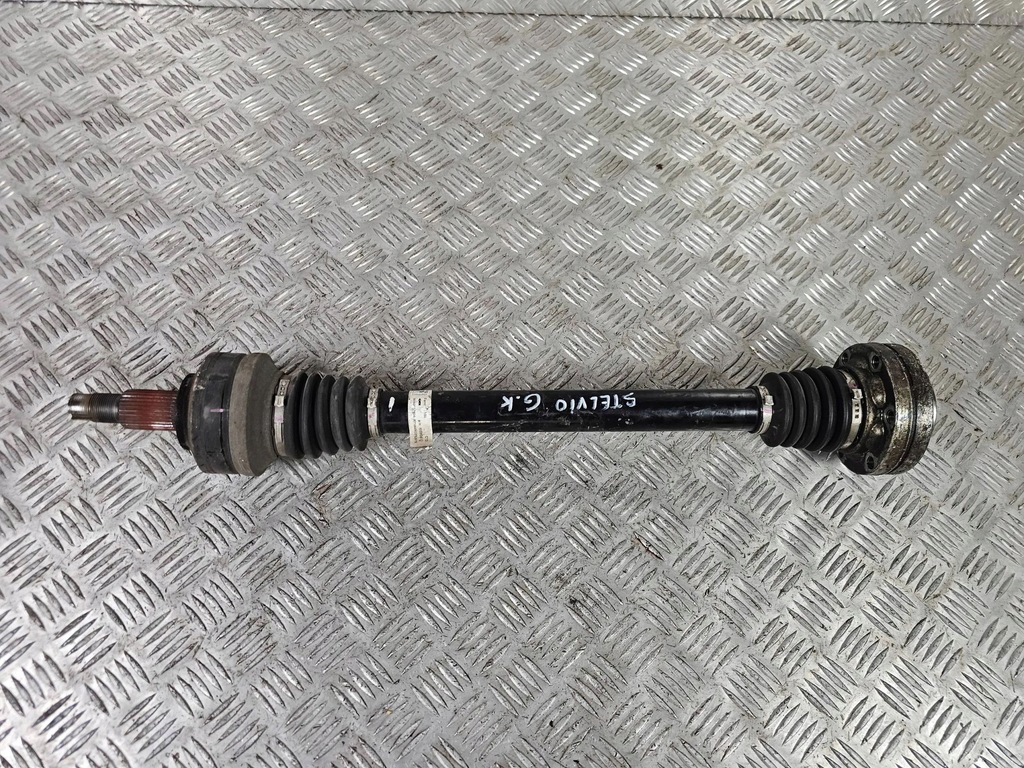 фото №1, Alfa romeo stelvio 2019 задня привідний вал задня