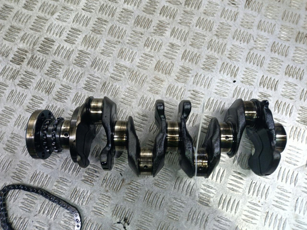 Toyota bmw 2.0d wał коленчатый n47c20a к шлифовка Оригинал