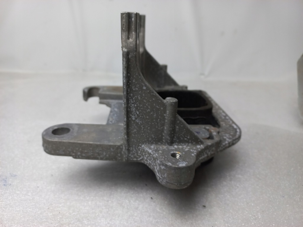 фото №6, Vivaro trafic iii talento кронштейн кронштейн двигателя подушка подушки безопасности коробки