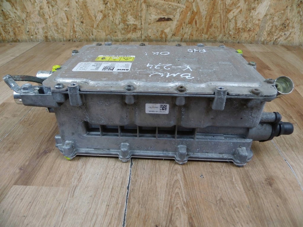 фото №6, Bmw 2 f45 блок управления аккумулятор инвертор преобразователь напряжения инвертор 8699722