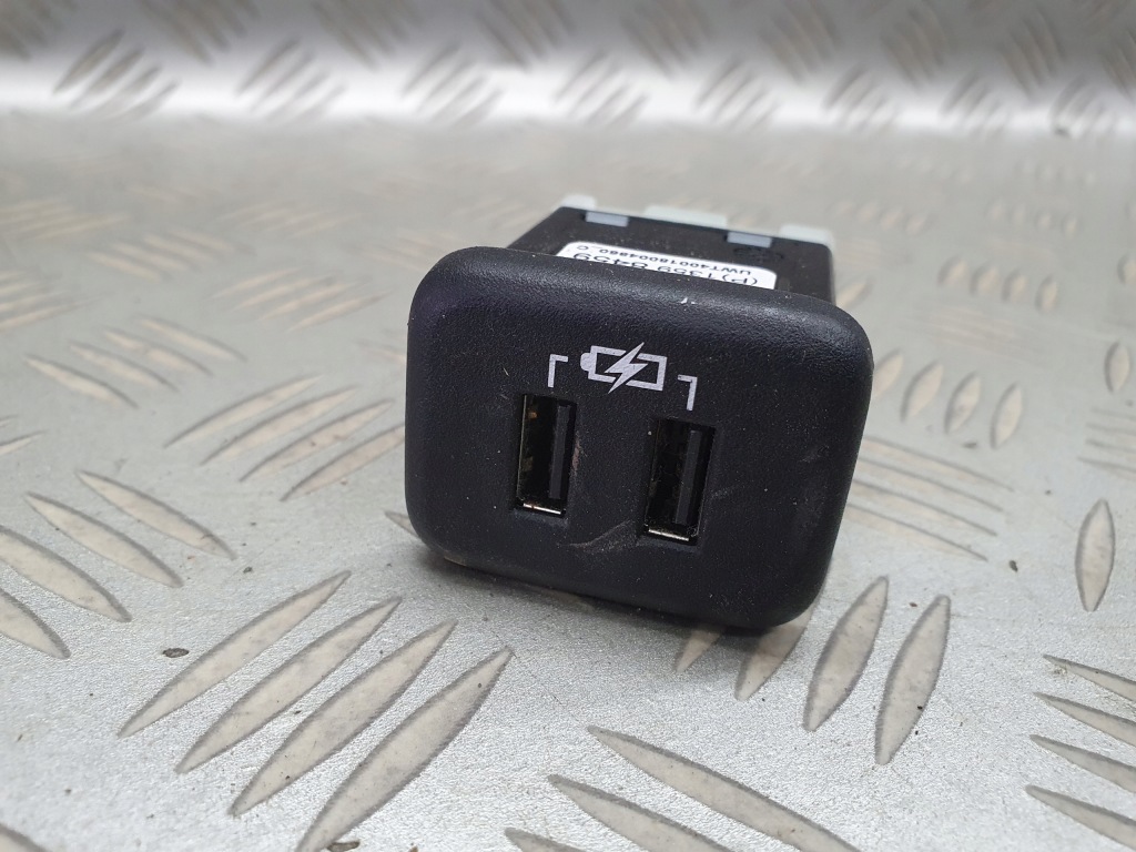 Купити Роз'єм port usb opel insignia b