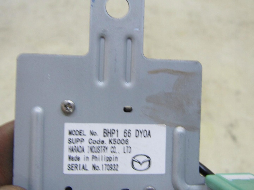фото №5, Антенна усилитель gps mazda 3 bm bn k5006