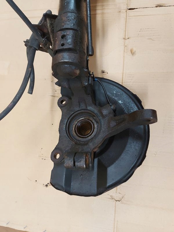 фото №9, Mitsubishi asx i 1 1.8 did амортизационная стойка правый перед поворотный кулак амортизатор