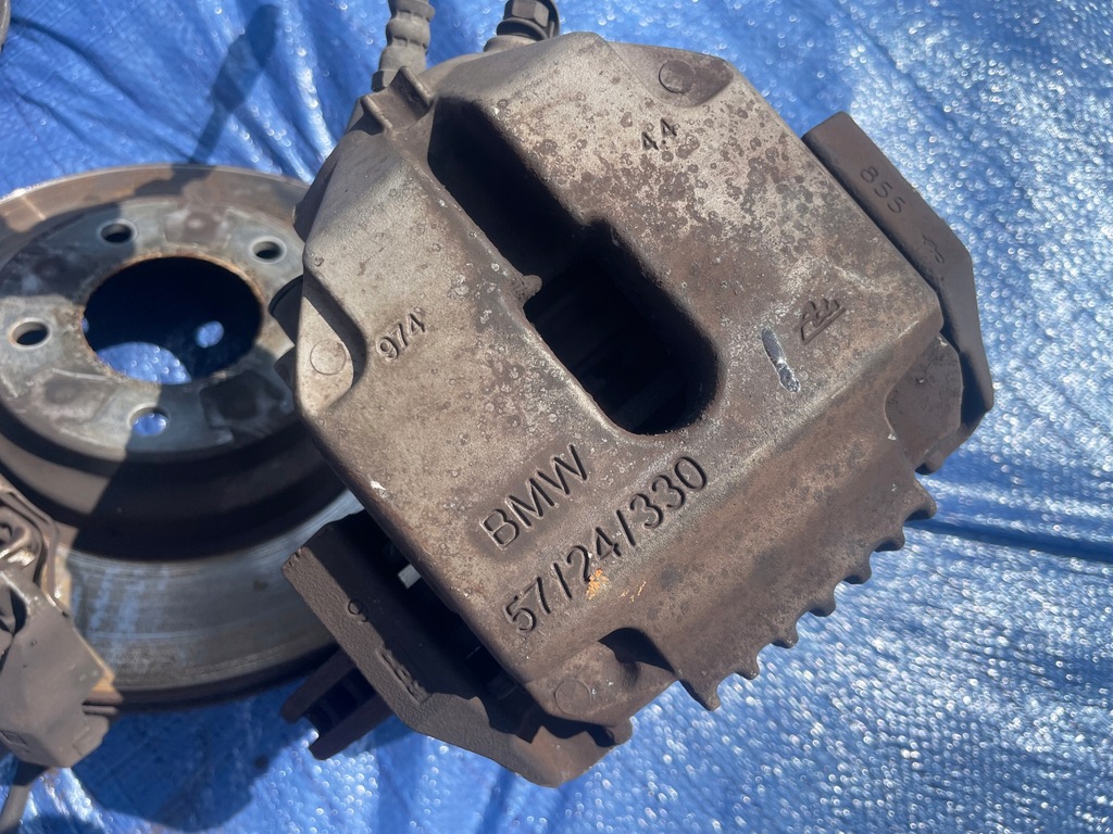 фото №7, Bmw e90 e91 e92 набір swap гальмівні диски супорти скоба 330 mm 57/24/330