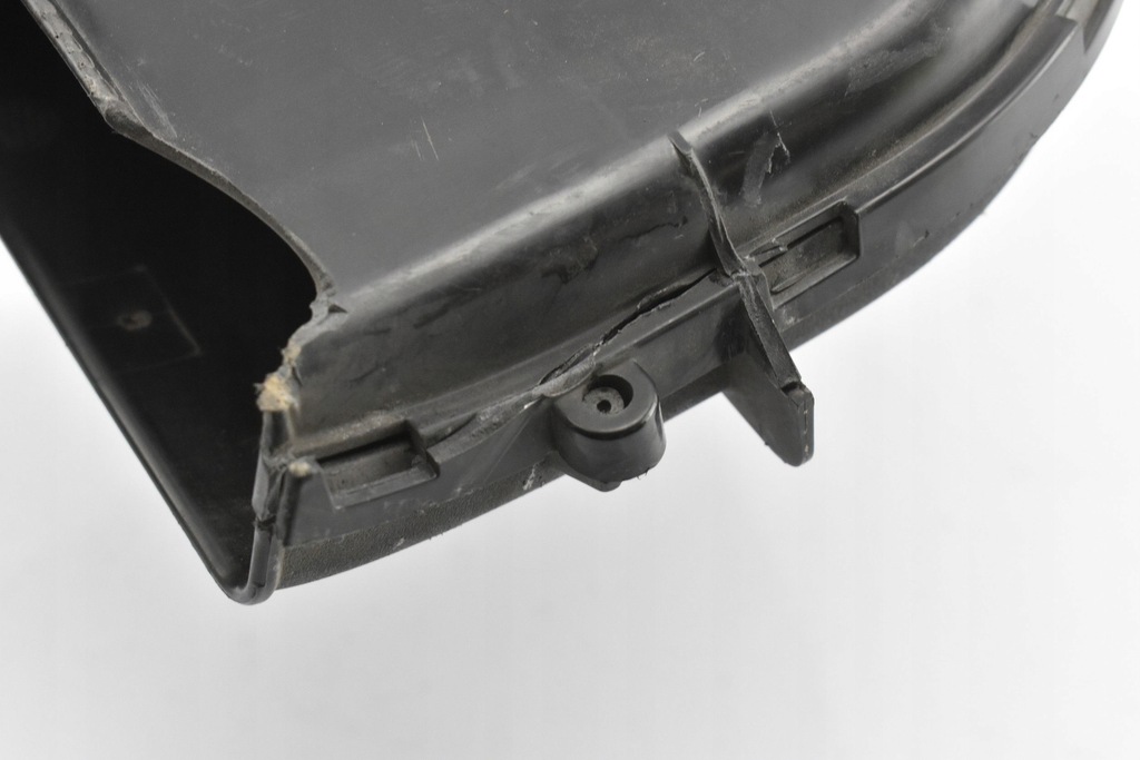 фото №9, Впуск повітря volvo оригінальний номер 31338658