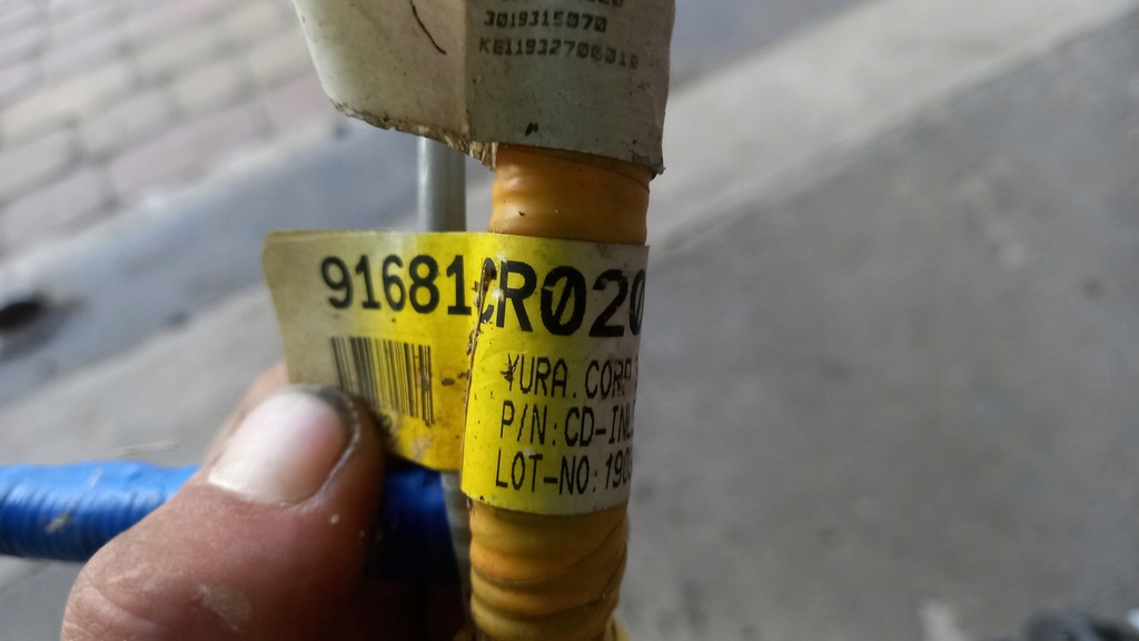 фото №5, Kia ceed iii гибрид разъём зарядки крышка шланг 91681-cr020