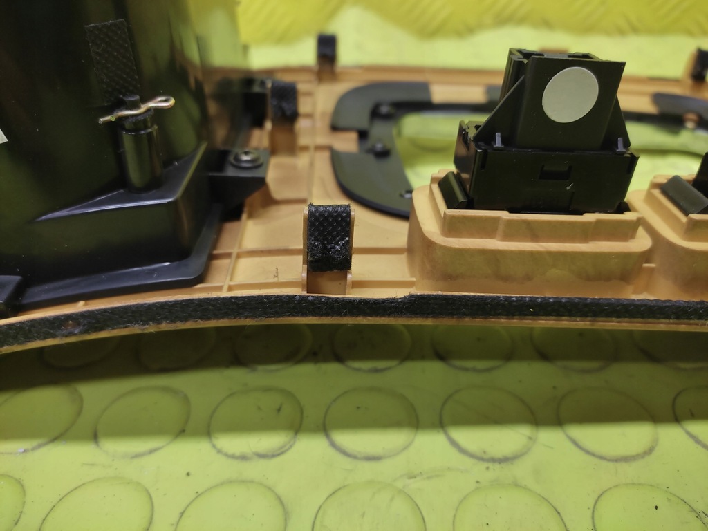 фото №5, Kia opirus рамка бардачок панель середній