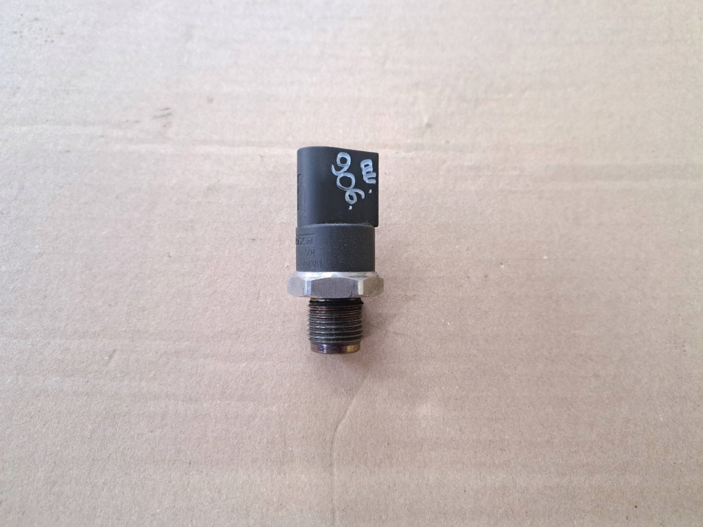 Купить Mercedes-benz s w221 2007 датчик давления топлива