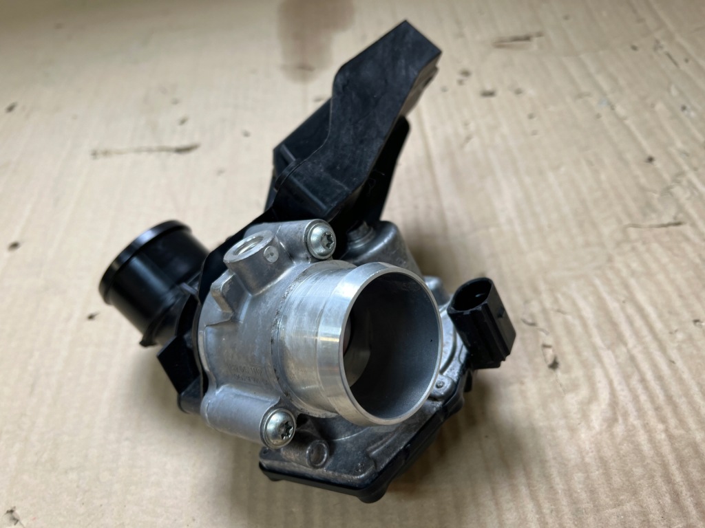 фото №4, Ford fiesta mk8 1.0 ecoboost дроссельная заслонка 6 pin or