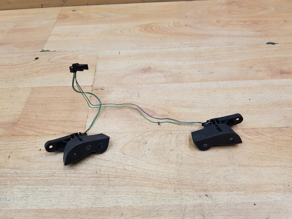 фото №1, Перемикач мультифункція керма renault megane ii