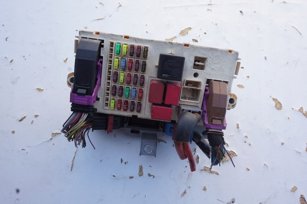 фото №1, Корпус предохранителей 1349944080 citroen jumper 2 ii 2.2 hdi