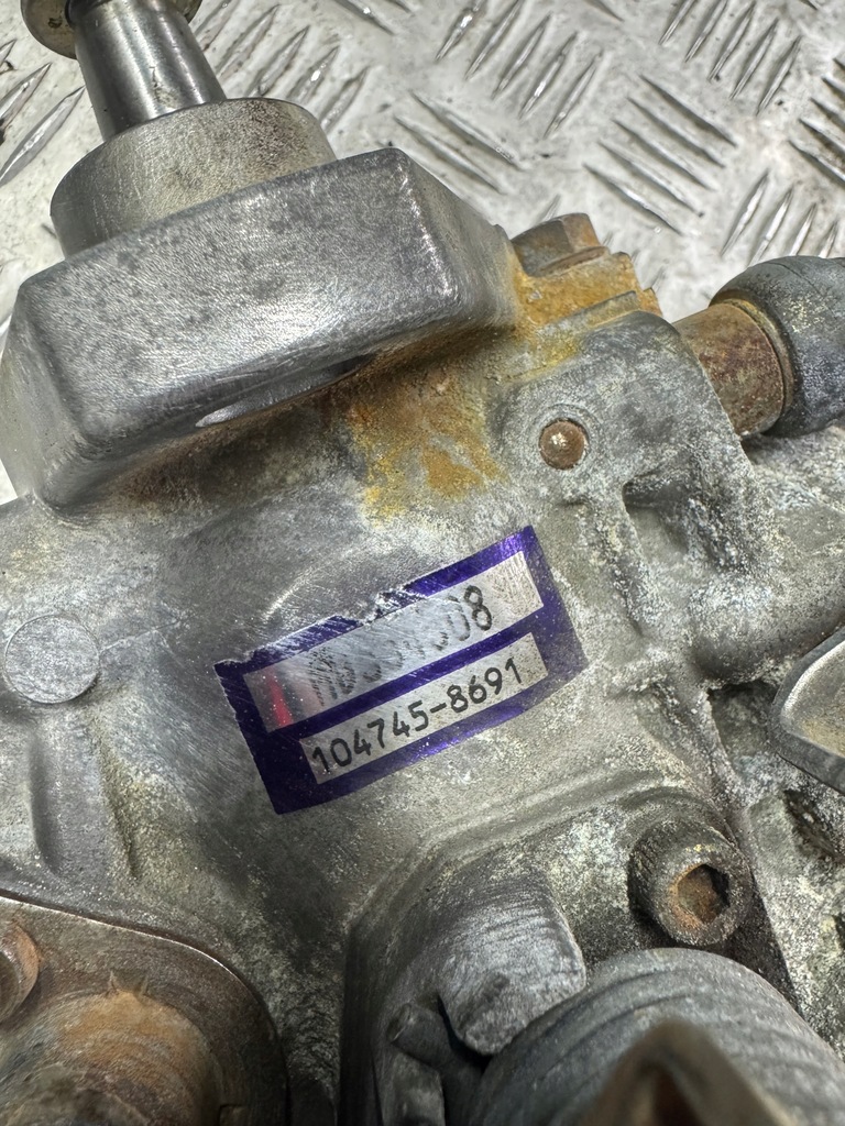 фото №9, Насос впрыскная md354508 1046458690 mitsubishi pajero 2 ii l200 2.5 td 4d56