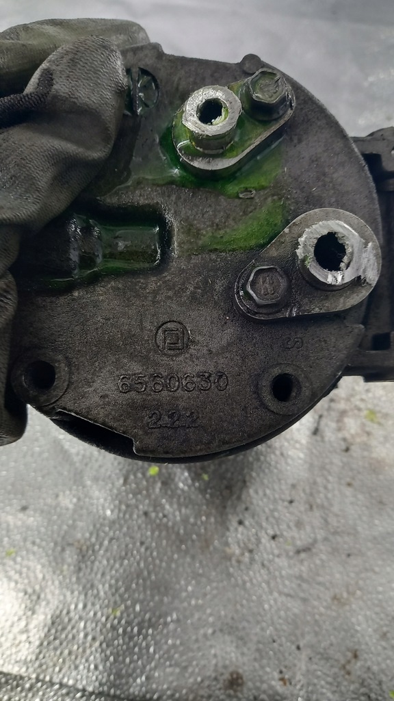 фото №4, Компрессор кондиционера renault megane scenic 01