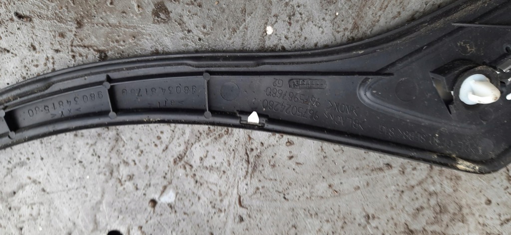 фото №5, Молдинг крыла левый задняя 208 i gti 9675024280