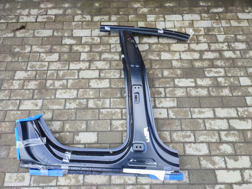 фото №1, Блок двигуна правий поріг audi q8 4m8