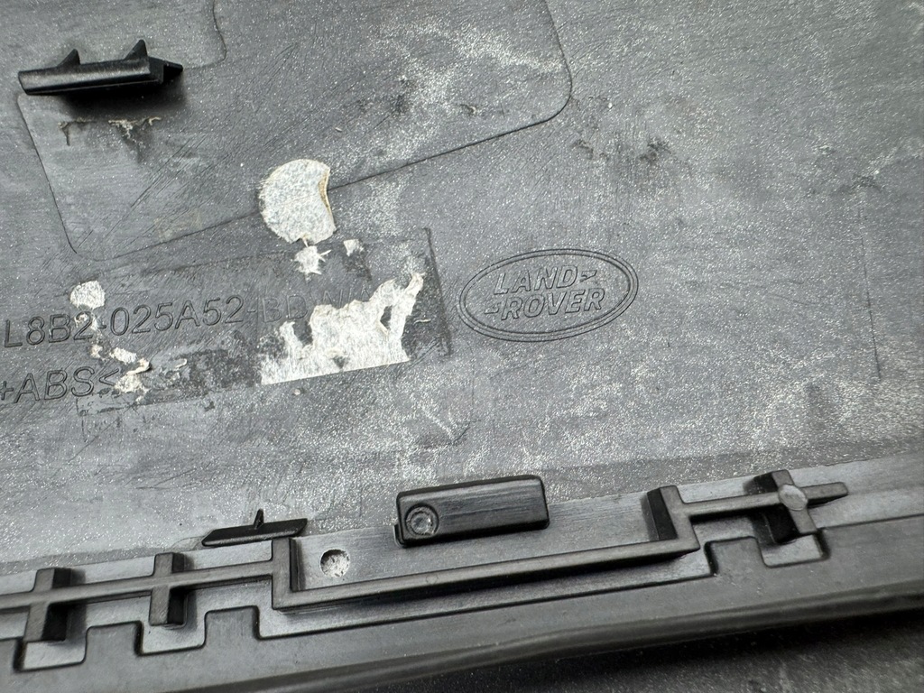 фото №13, Land rover defender 2 ii l663 20r- молдинг скло лобове l8b2-02a52