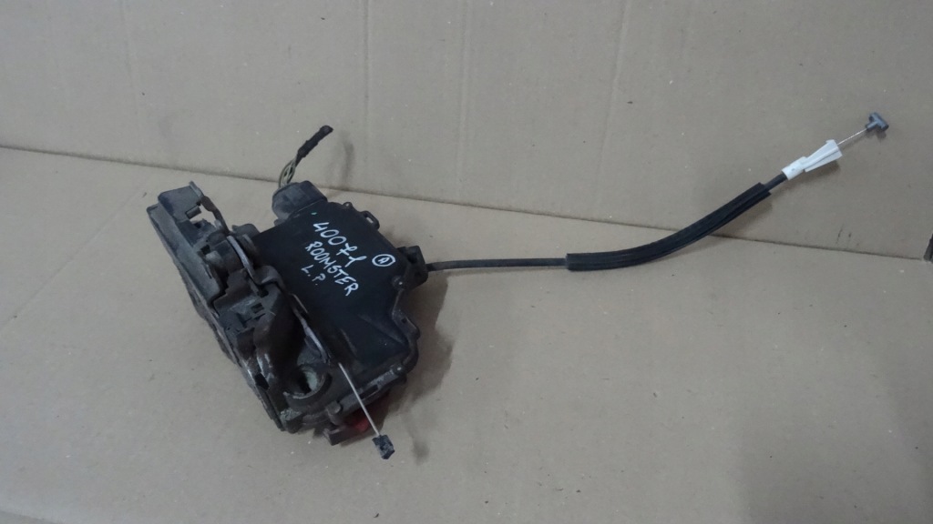 фото №3, Roomster замок дверь левый перед 8 pin