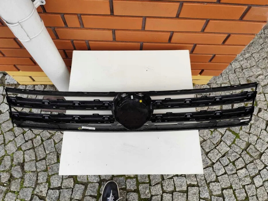 фото №1, Решітка радіатора решітка радіатора радіатора vw tiguan