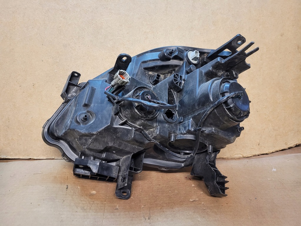 фото №6, Лампа правый перед nissan x-trail t31