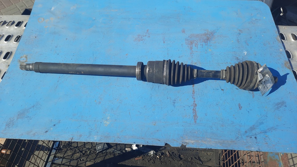 фото №1, Приводной вал правая volvo s60 v70 ii 2.4 d5 185km