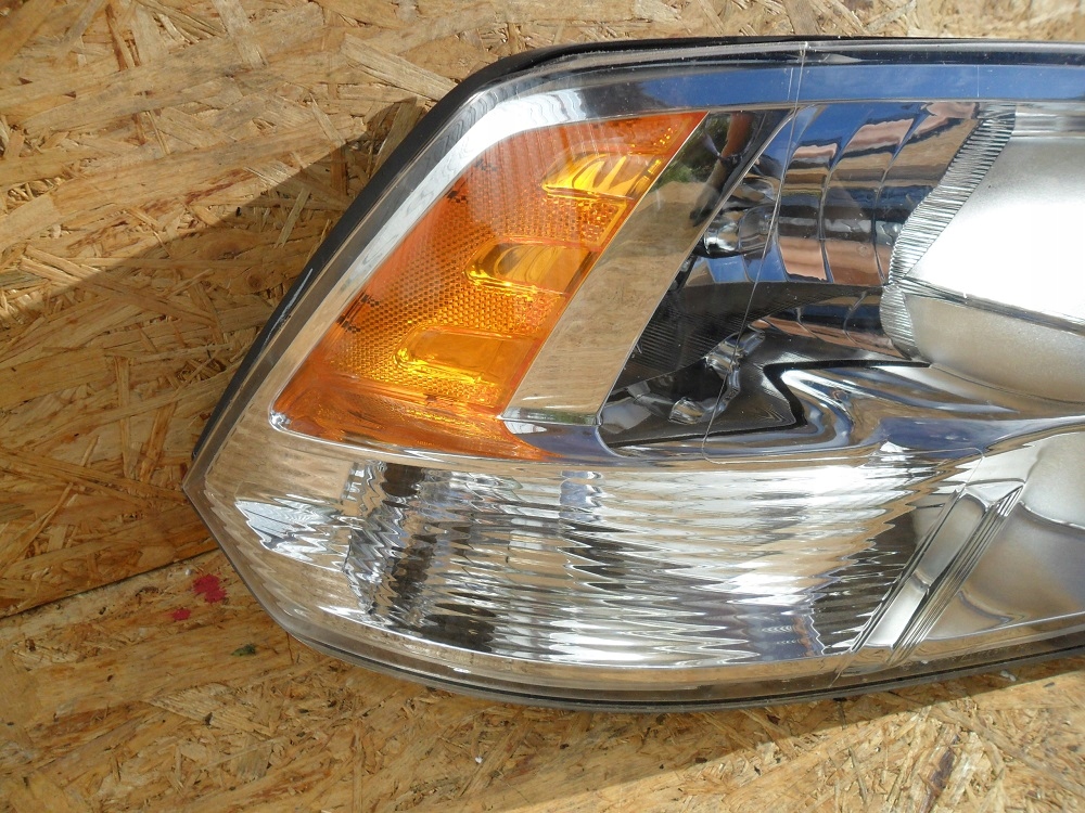 фото №7, Dodge ram ds 2008- фара правый