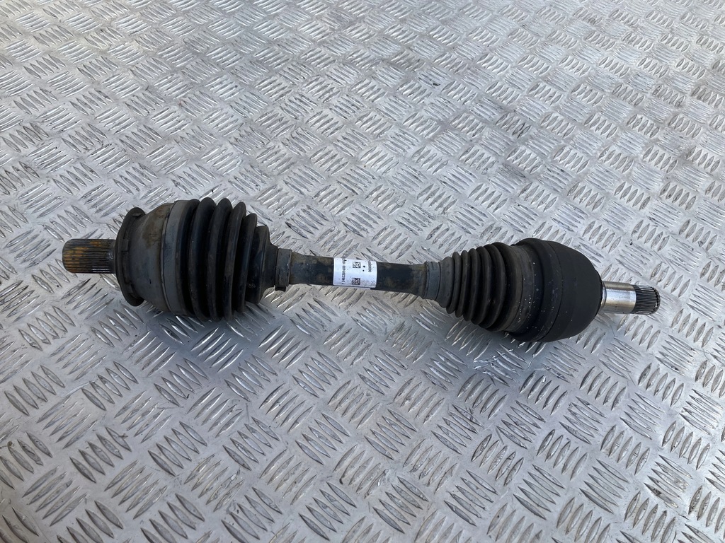 фото №1, Приводной вал левая короткий a klasa w176 2.2 cdi