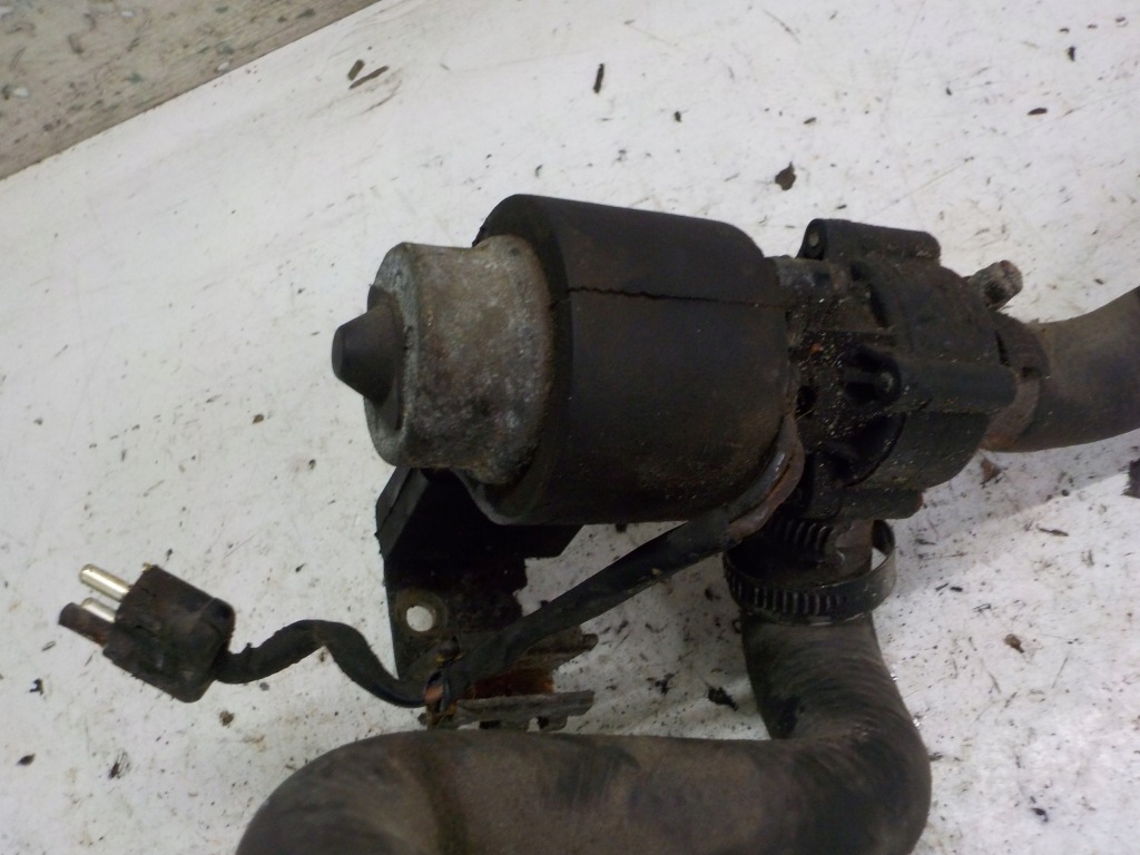 Купити Mercedes w124 помпа циркуляція води