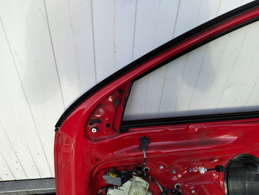 фото №15, Skoda rapid двері перед праве lf3k sedan