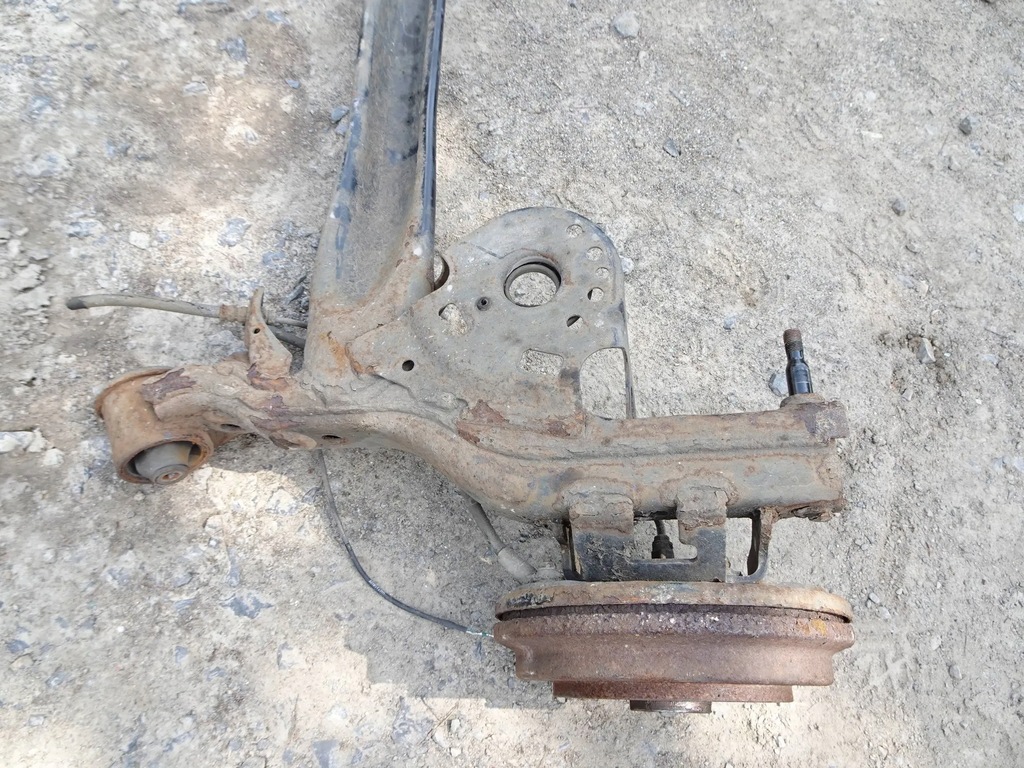 фото №9, Балка задня підвіска kpl. suzuki swift mk7 гальмівні барабани