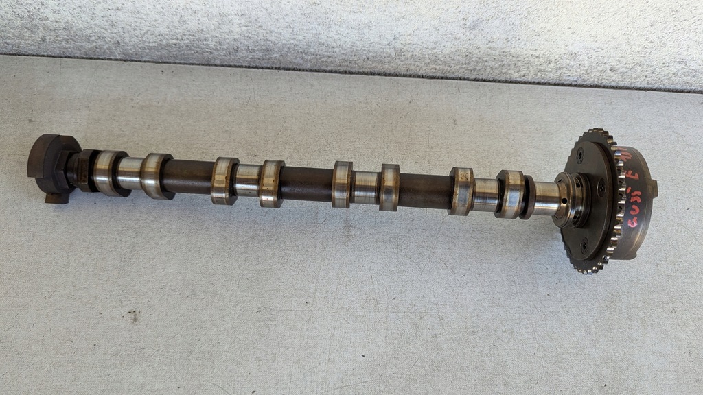 фото №1, Вал распределительного вала выпускной peugeot citroen 1,4 1,6 vti v758775480