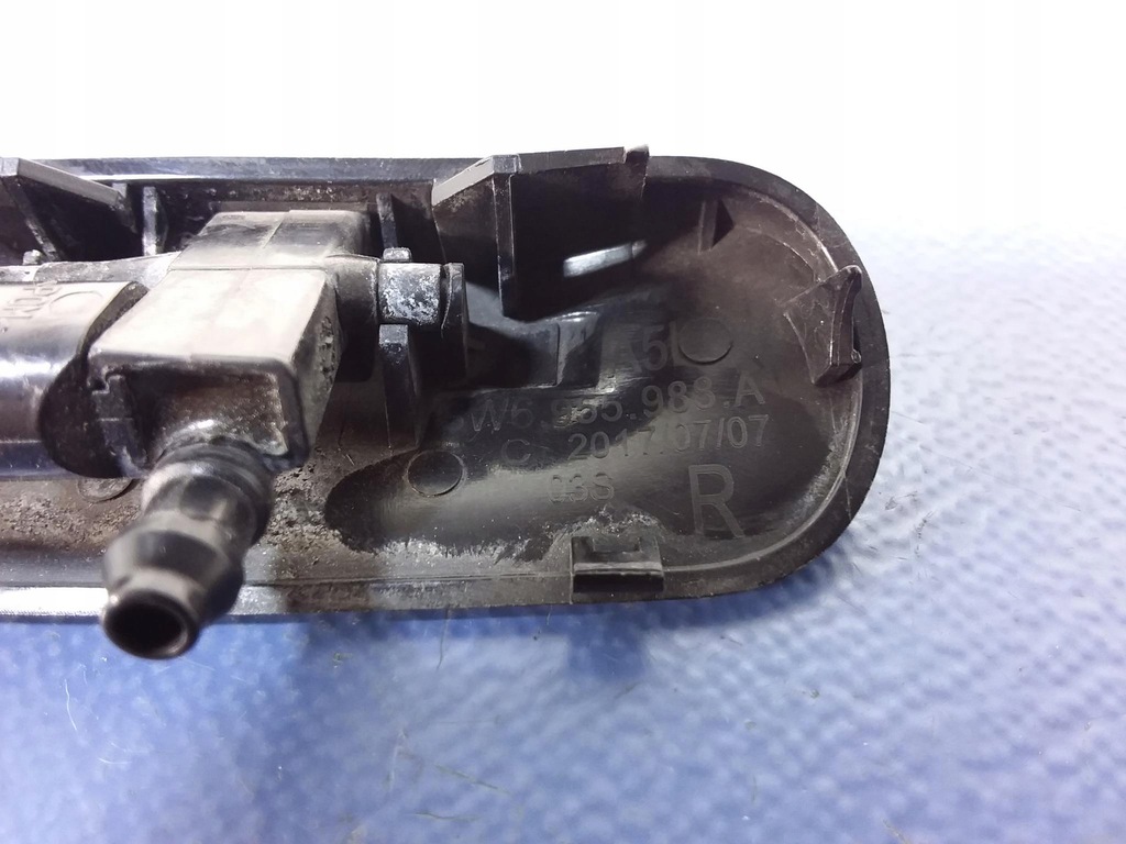 фото №5, Audi a5 a4 8w омыватель стекло перед