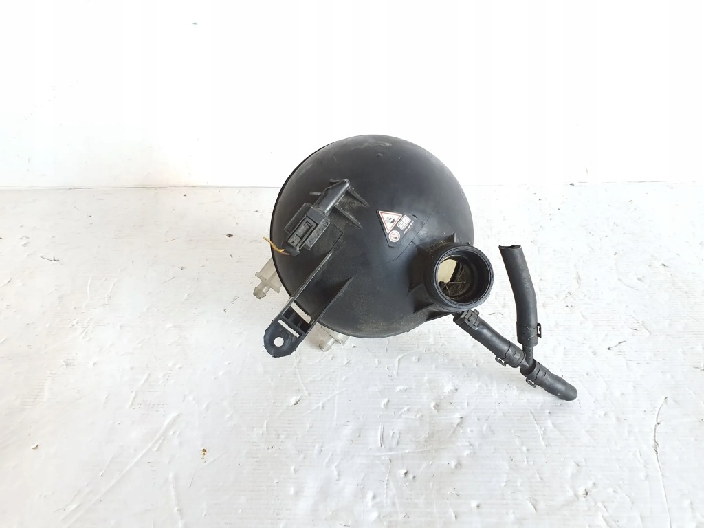 фото №1, Mercedes w169 бачок расширительный