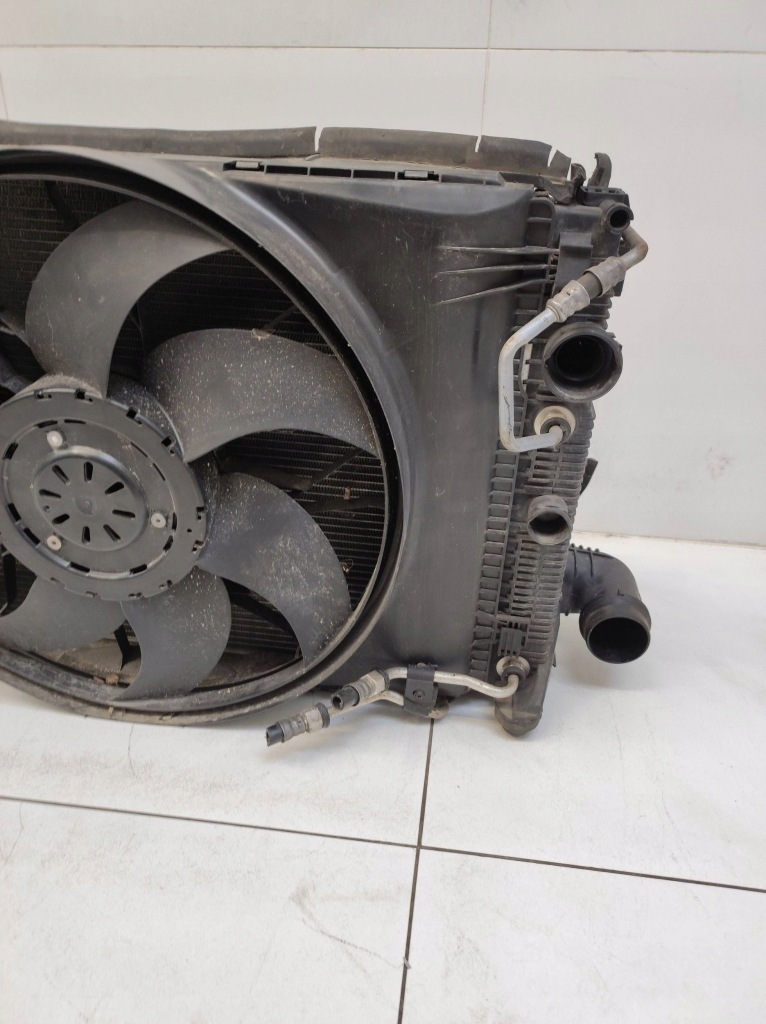 Радиатор воды масла коробки передач интеркулер mercedes cls w218 3.0 cdi Киев