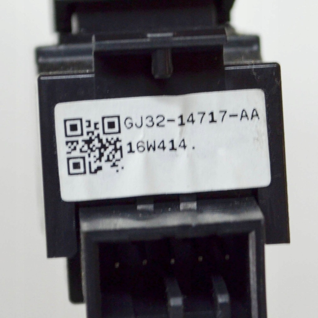 фото №6, Land rover range rover evoque l538 2017 задняя сторона правая кнопки окон