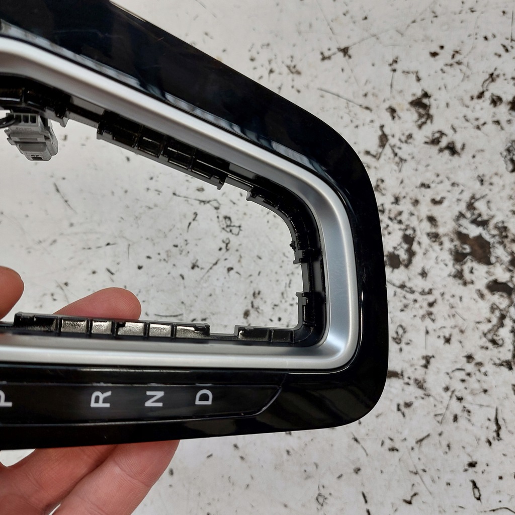 фото №5, Renault arkana 1,3tce автоматическая коробка передач рамка dekor рычаг переключения передач передач