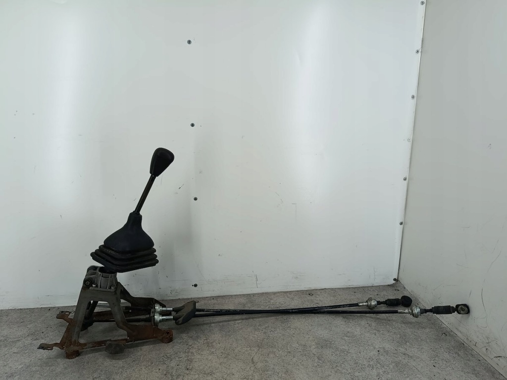 фото №1, Домкрат перемикання передач троси renault master ii 2.8 dti