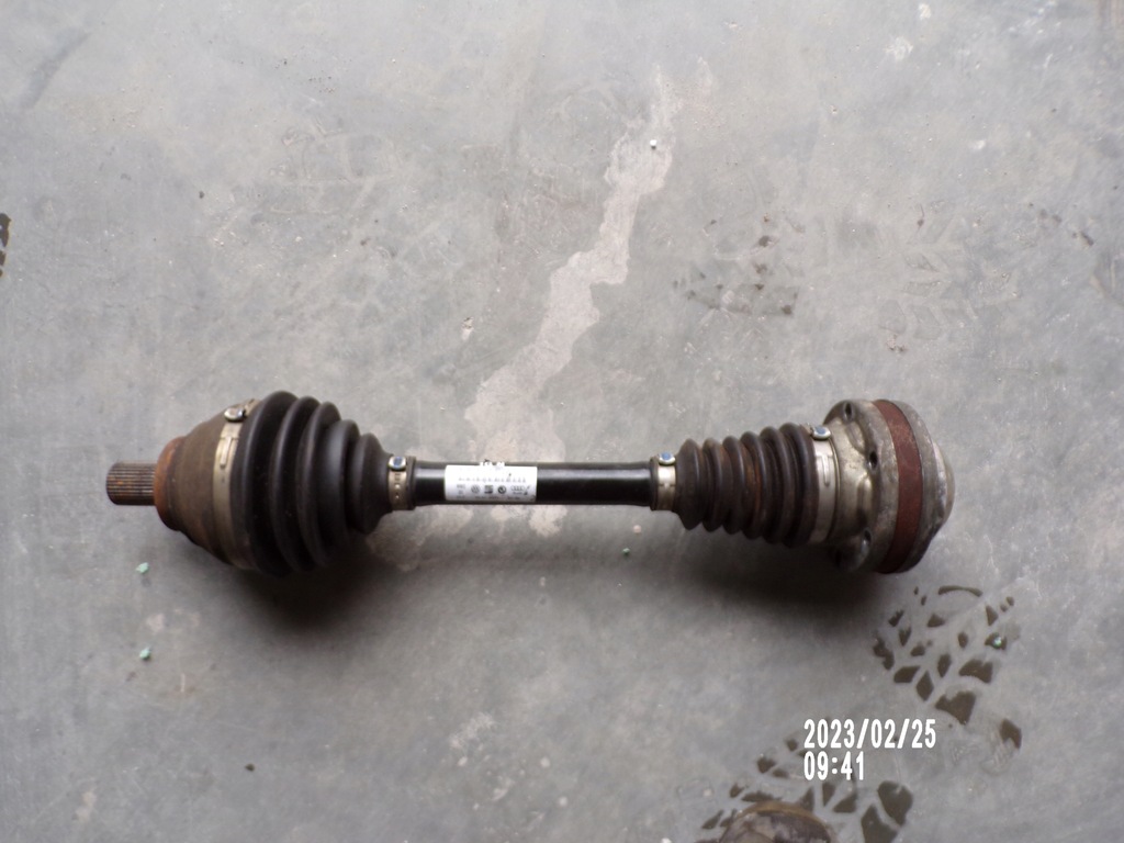 фото №1, Привідний вал vw caddy 2k0407271g