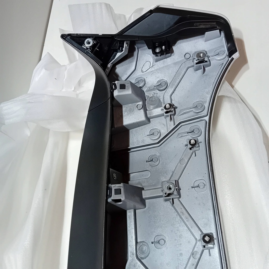 фото №9, Mitsubishi eclipse cross спойлер кришки багажника